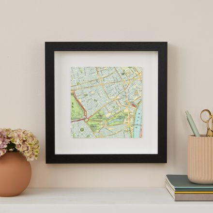 London map with black box frame