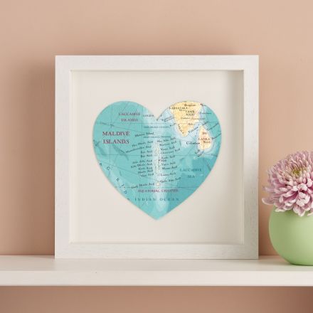Maldives map heart print in white frame