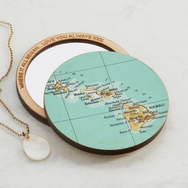 Personalised map location pocket mirror. Handmade mirror with a map of the Hawaiin islands. 'Where it all began... love you always xxx' engraved around mirror's edge.