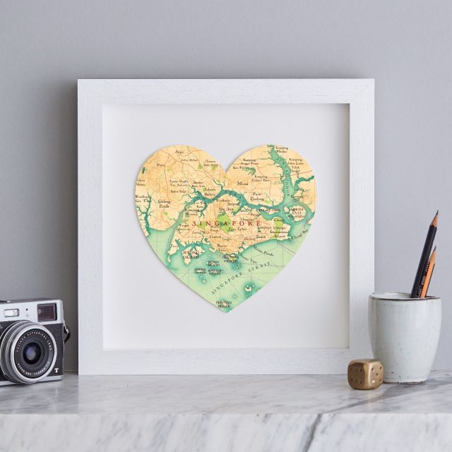 Singapore map heart print in white wood box frame